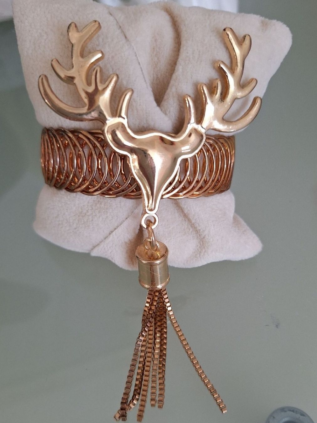 Bracelets: Antikes Armband mit Hirsch – D'occasion à Kerzers par ExpressoTerreno