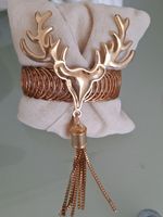 Antikes Armband mit Hirsch