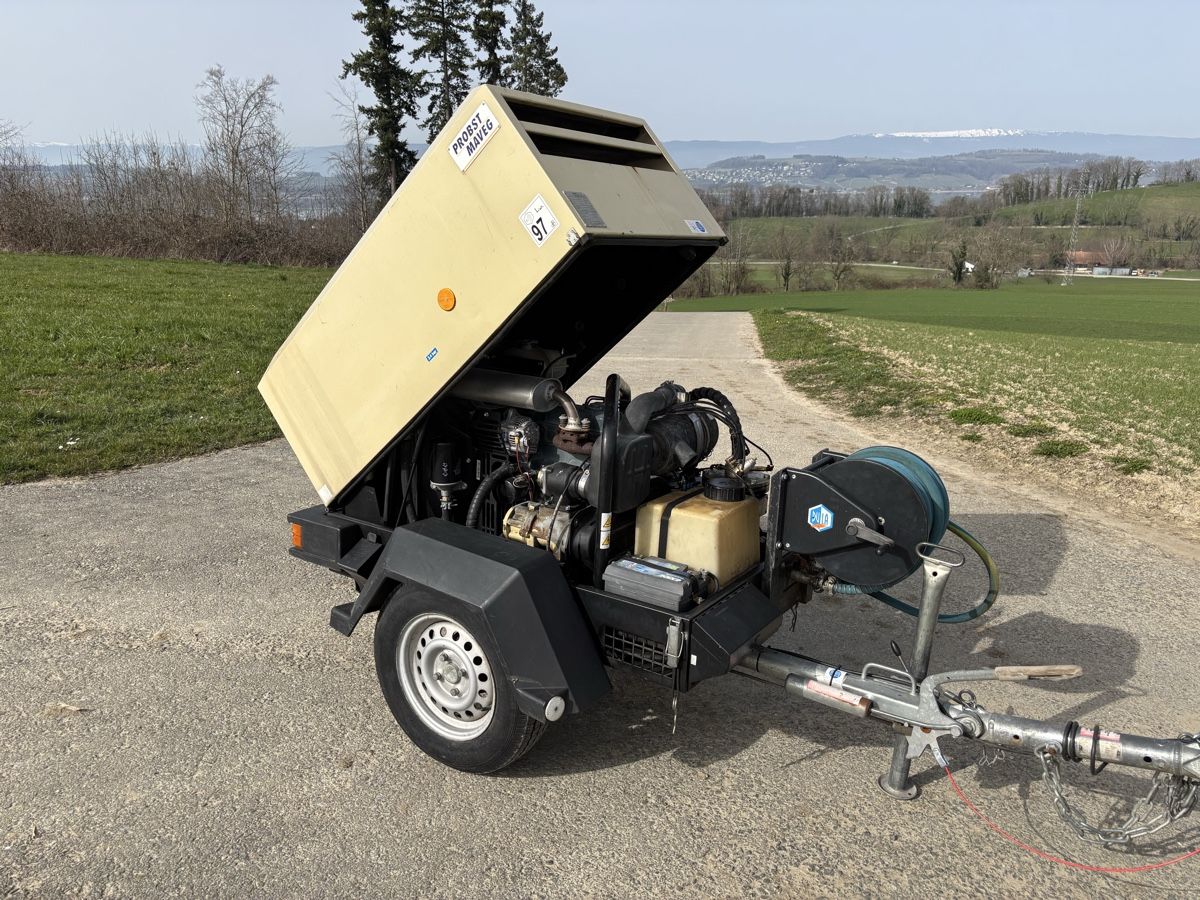 Compressori: Baukompressor 2000 l/min – Usato da Courgevaux venduto da Querly 8
