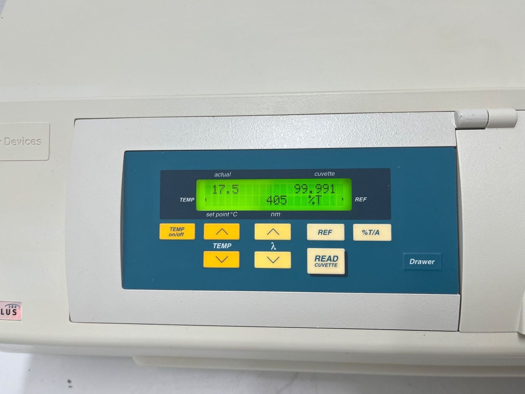 Accessori da laboratorio: Molecular Devices Spectramax 384 Plus Spectrophotometer – Usato da Niederdorf venduto da LeptonAG_Labor 4