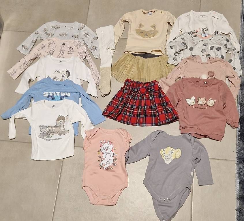 Lotti & Set di vestiti: Babypaket 6-9 Mt. neuwerig – Nuovo (secondo la descrizione) da Plons venduto da fra_8cp5 1