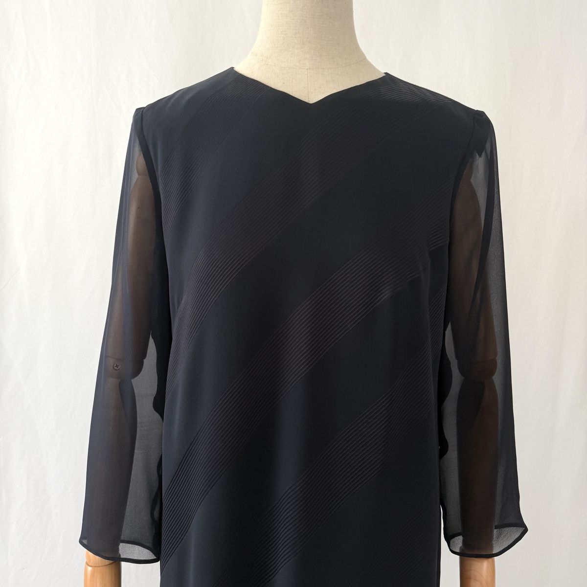 Akris Vestiti: AKRIS Black Silk Dress – Usato da Freienbach venduto da Avviivva_Shop 1
