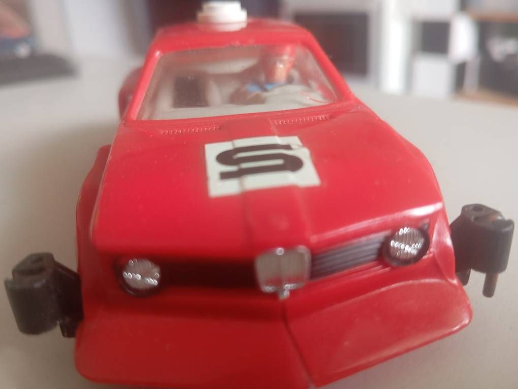 Carrera Circuits: Carrera BMW Rennauto – D'occasion à Basel par Petergunn 1