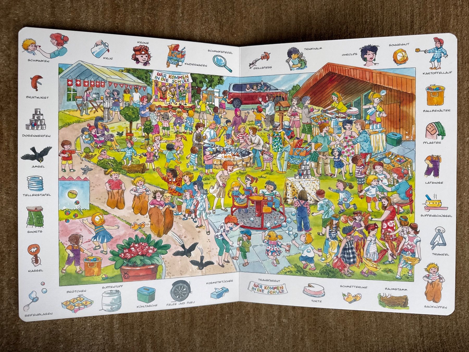 Libri: Wimmelbuch - Mein Schweizer Kindergarten – Nuovo (secondo la descrizione) da Aarau venduto da Kilauea 6
