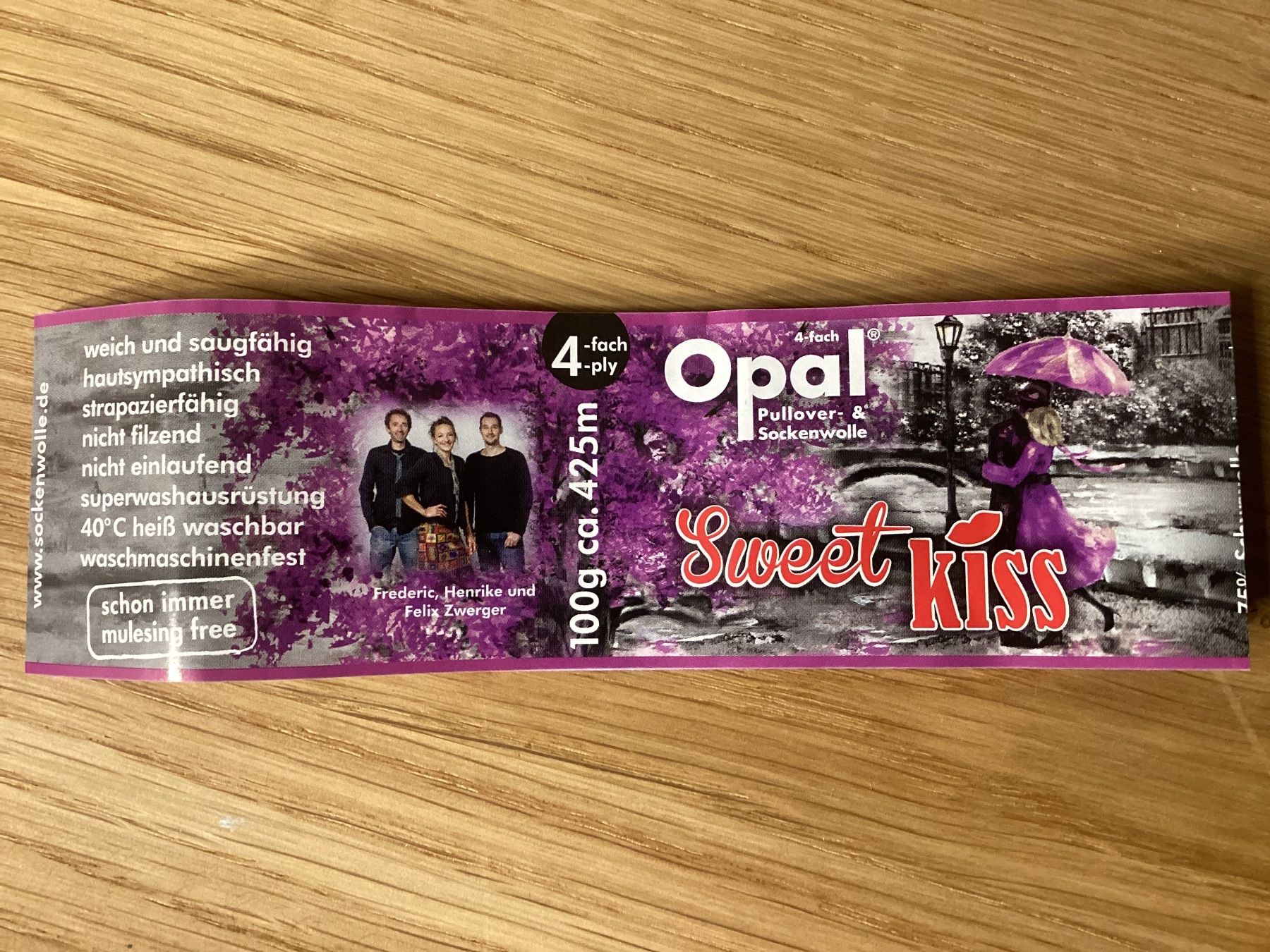 Socken: Handgestrickte OPAL Sweet Kiss Socken – Neu und originalverpackt aus Flawil von kruemeli02 2