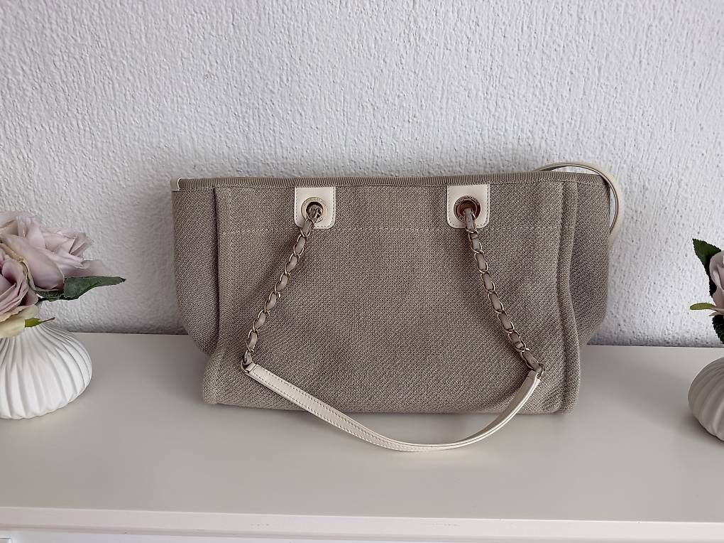 Chanel Borse da donna: CHANNEL Damen Tasche – Usato da Hinterkappelen venduto da Toni_008 4