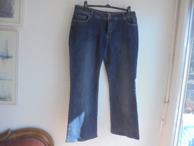 C&A Jeans: Jeans dunkelblau C&A, Gr.44 NEU – Nuovo (secondo la descrizione) da Hinwil venduto da Glasperlen 1