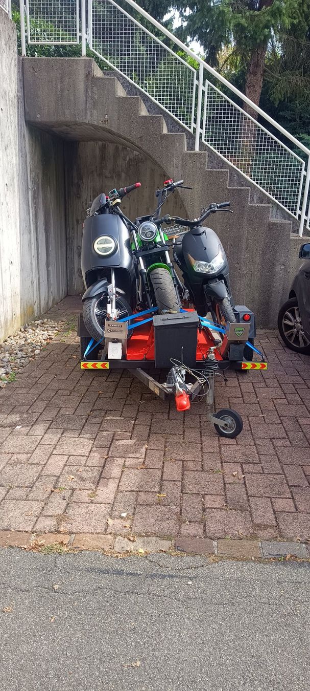 Scooters: Diverse Elektro Roller – Défectueux à Dübendorf par igw_mzk7 5