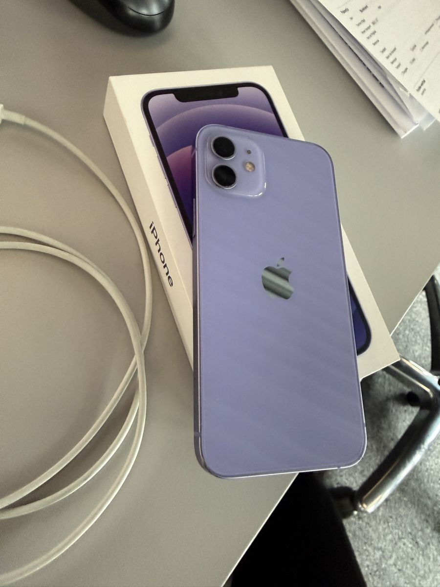 Apple Handys / Smartphones: Apple iphone 12 – Gebraucht aus Tavannes von flo_h2m6 1
