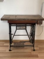 Nähmaschinen Tisch 