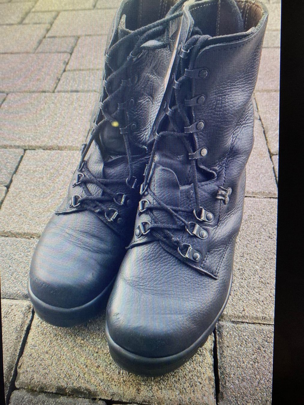 Herrenschuhe: Kampfstiefel 90 Grösse 41 – Gebraucht aus Hoeri von remove