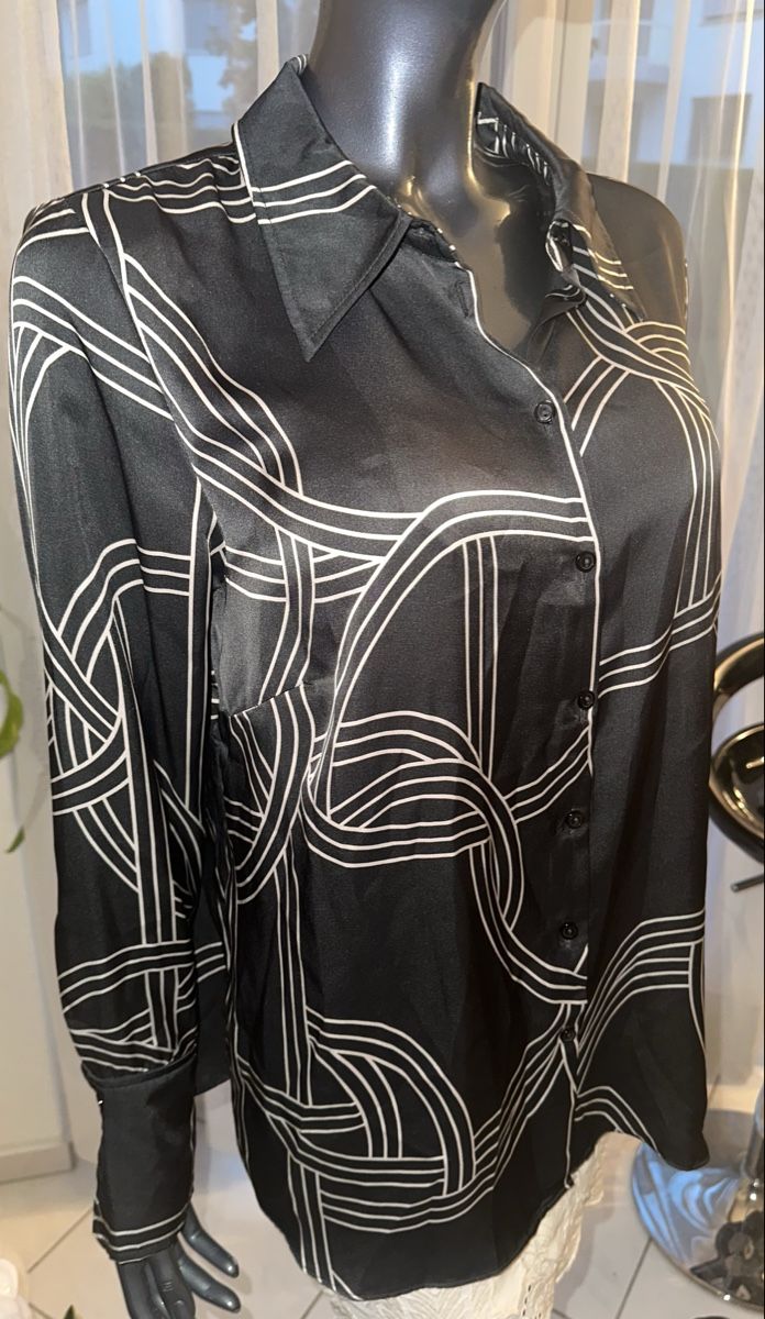 H&M Camicette: H&M BLUSE GR. L NEU – Nuovo e nell'imballaggio originale da Unteraegeri venduto da MH203 3