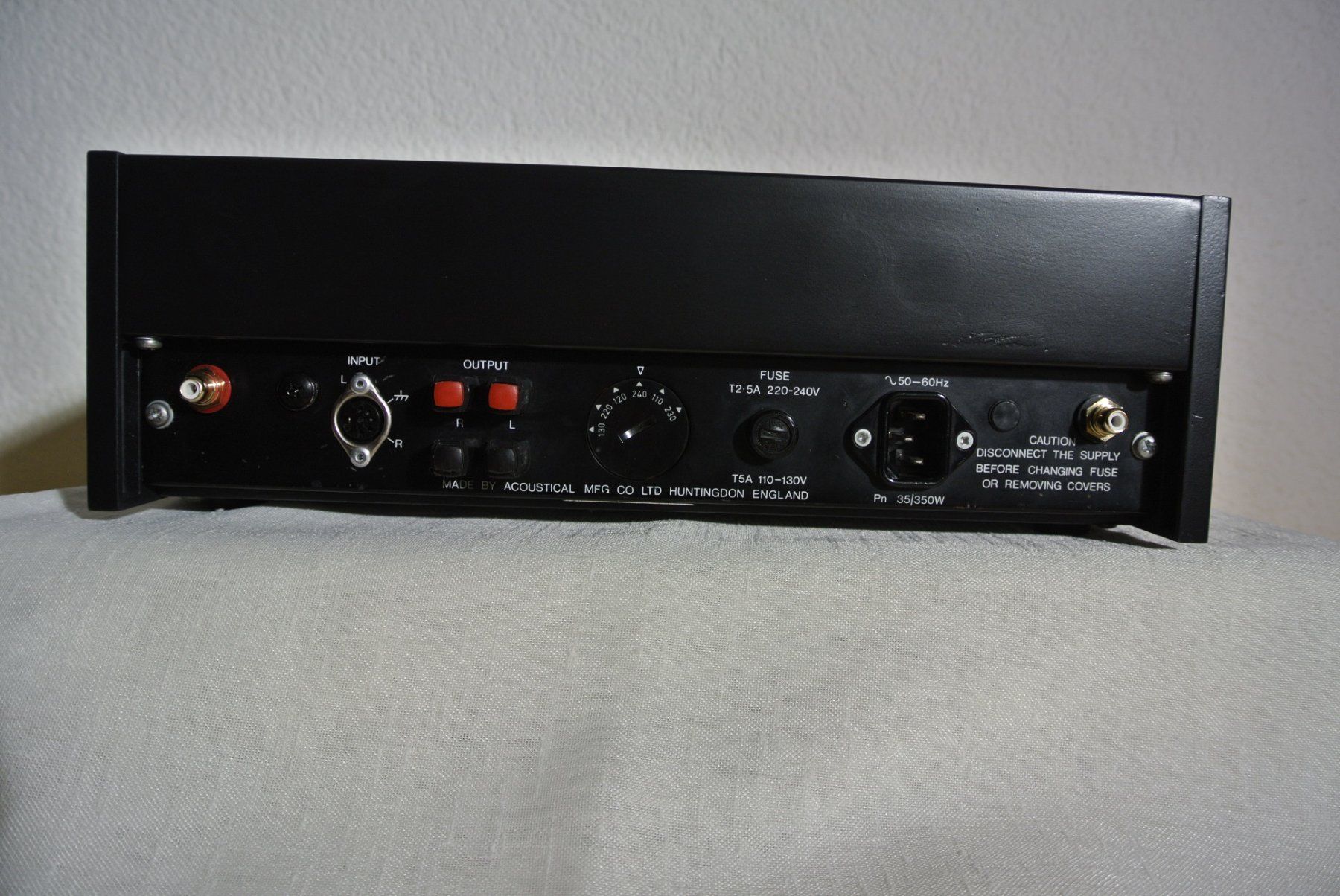 Quad Amplificatori: QUAD 504 Legendäre Endstufe – Usato da Unterkulm venduto da Bmaori 1
