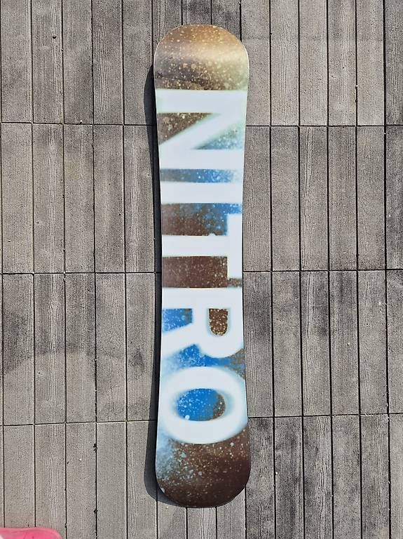 Snowboard Nitro Board: Snowboard Nitro Team 165 Wide – Usato da Essertines-sur-Yverdon venduto da dis_kq5n 4