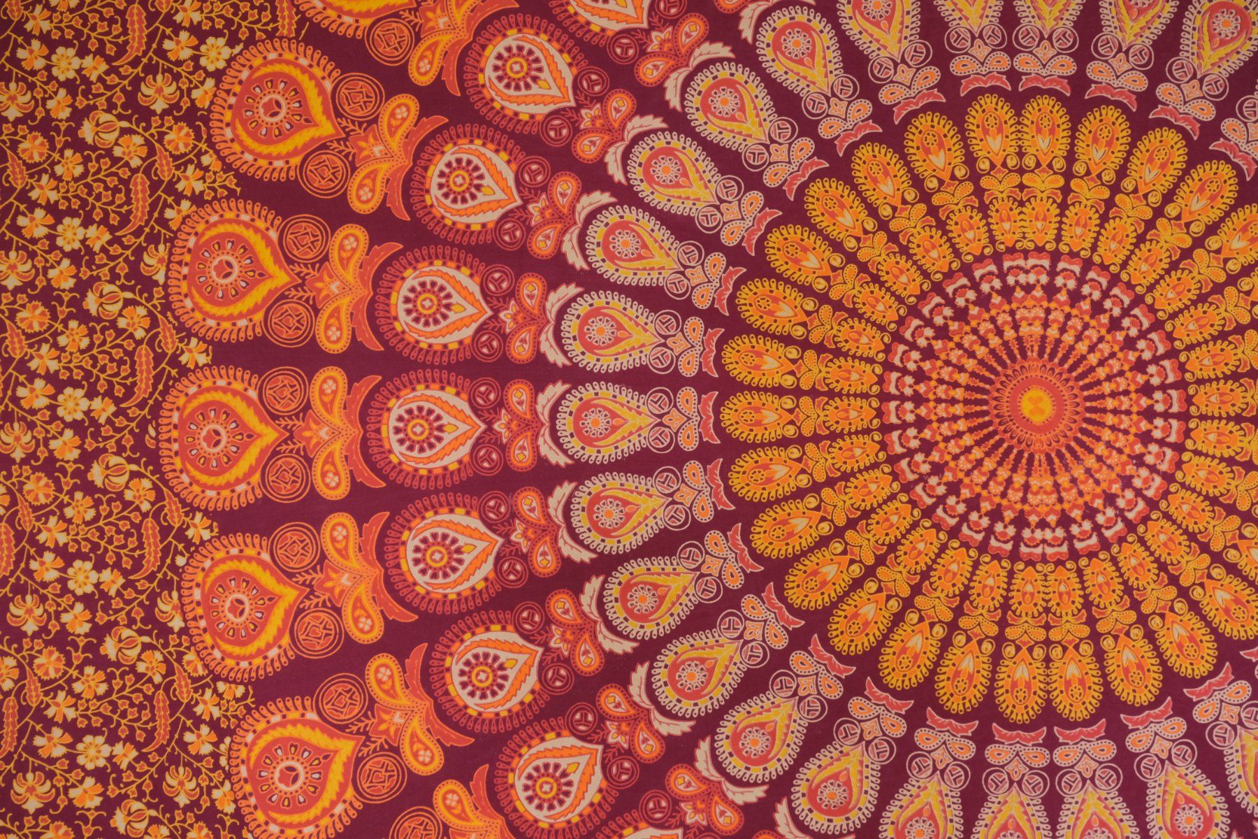 Coperte: XL Mandala Tuch als Picknickdecke Sofadecke Vorhang – Nuovo (secondo la descrizione) da Zürich venduto da Masala-Oase 1