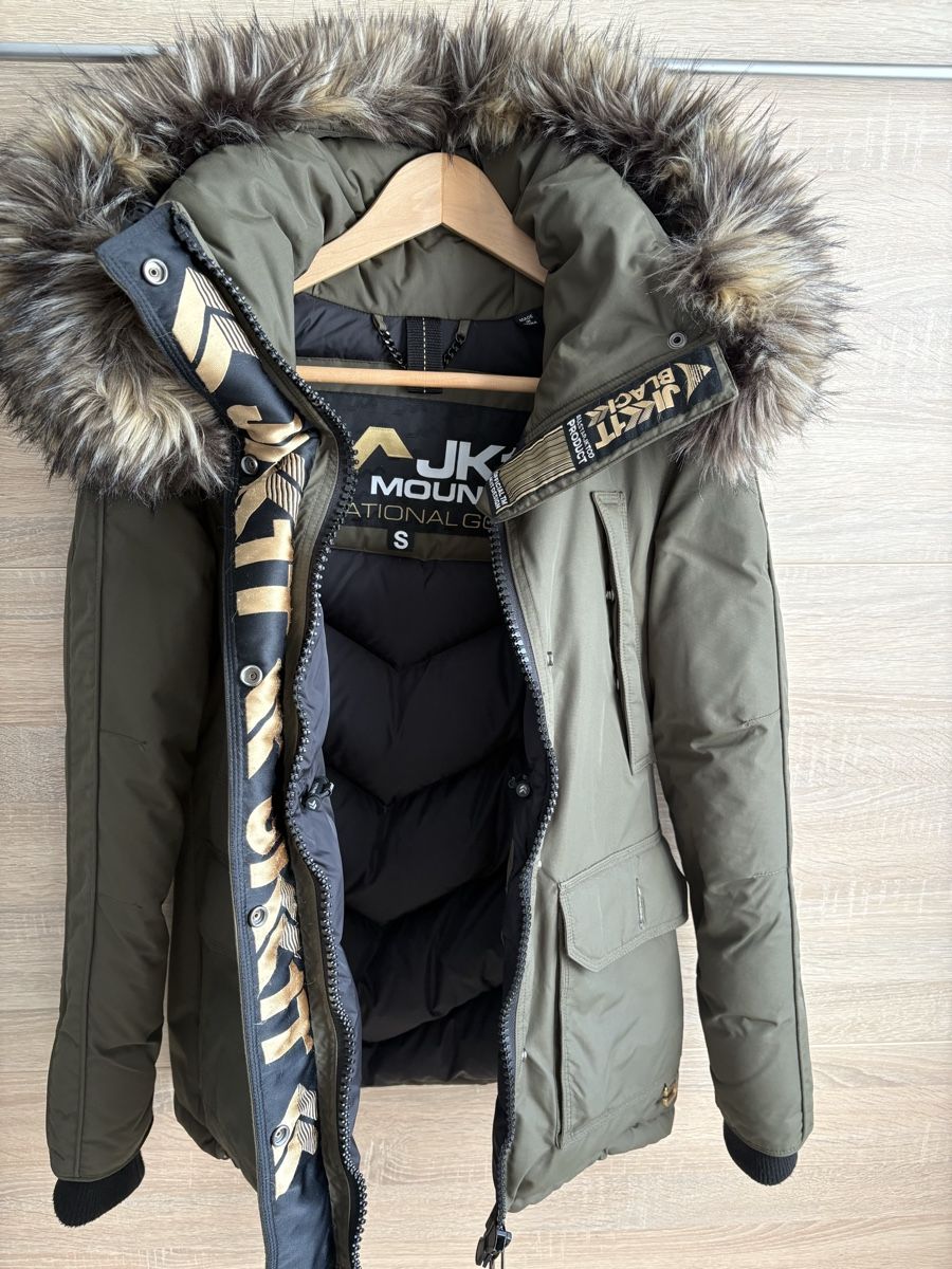 Cappotti: Jack1T Winterjacke Grösse S – Usato da Nürensdorf venduto da Yellowstone09 2