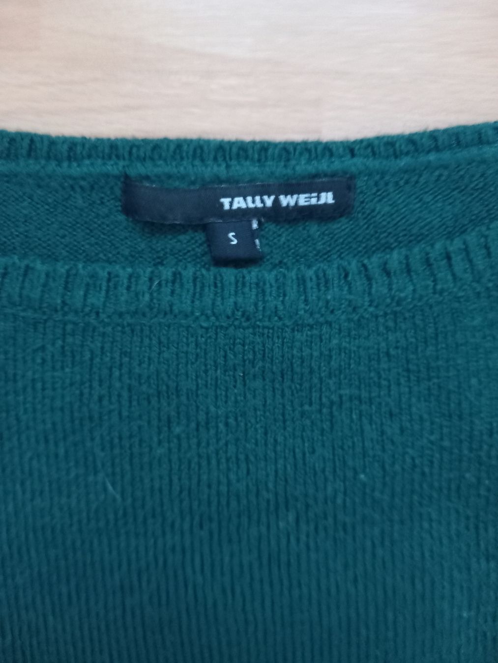 Pullover & Sweatshirts: Pull vert canard TALLY WEIJL Taille S – Gebraucht aus Faoug von per_kp6r 2