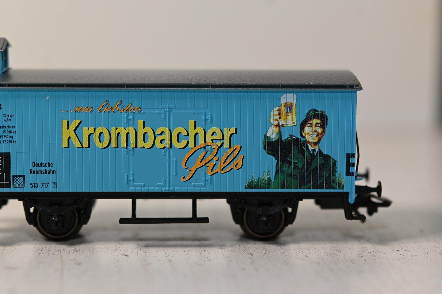 Märklin Modellini di ferrovie: Krombacher Pils Märklin HO/AC mit OVP – Usato da Laupen ZH venduto da Zmoewe 2