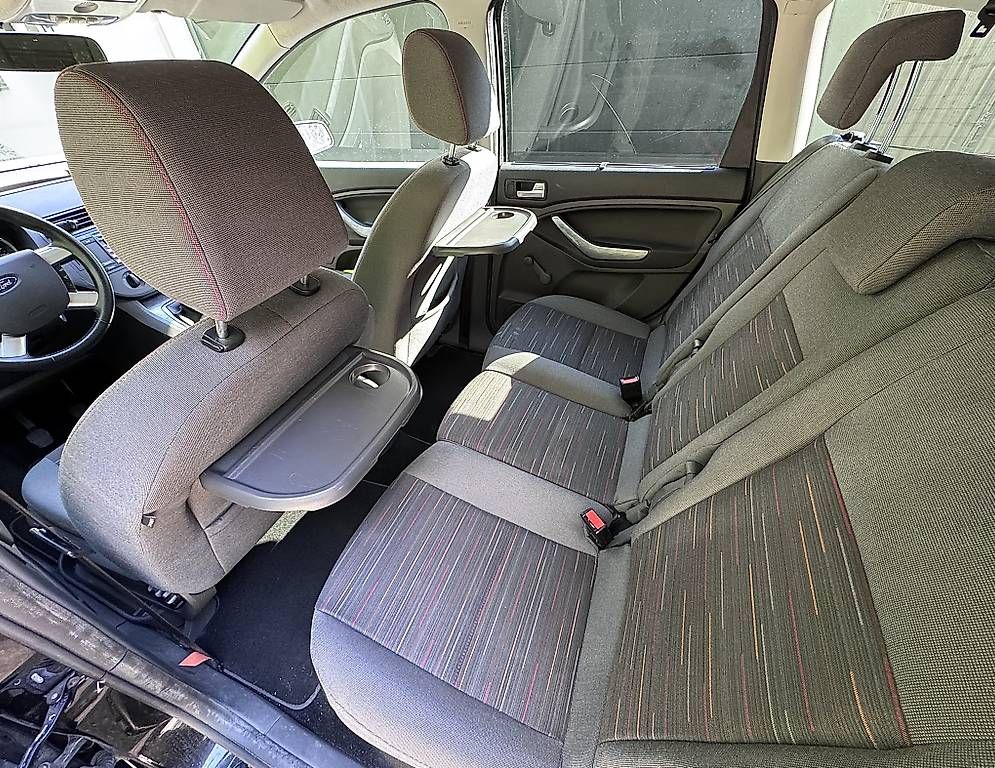 Autos: Ford C-Max Minivan Kompaktvan – D'occasion à Münchenstein par NSP97 4