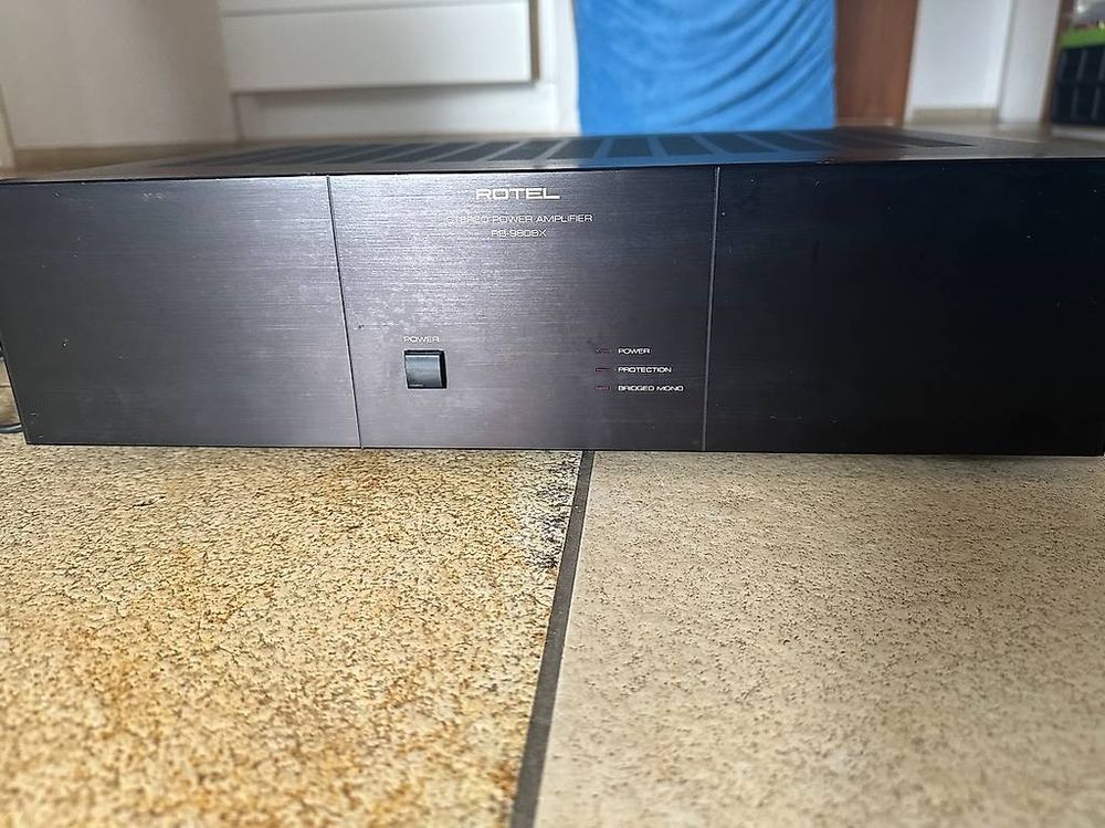 Rotel RB-980 BX (Gebraucht) in Luterbach für CHF 230 – mit Lieferung ...