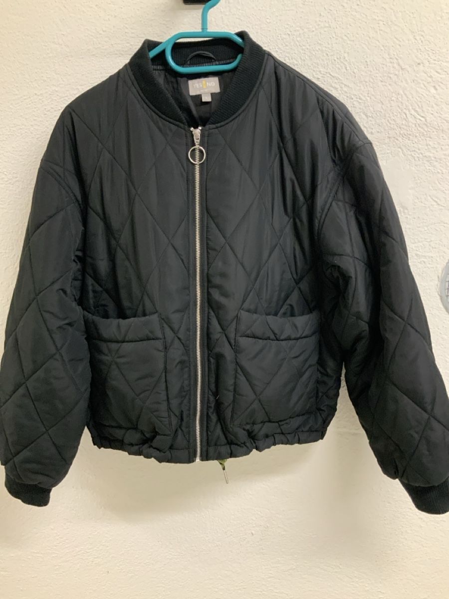 Giacche: Bomberjacke schwarz Grösse L gesteppt 100% Polyester – Usato da Wallisellen venduto da AS.TZ. 1