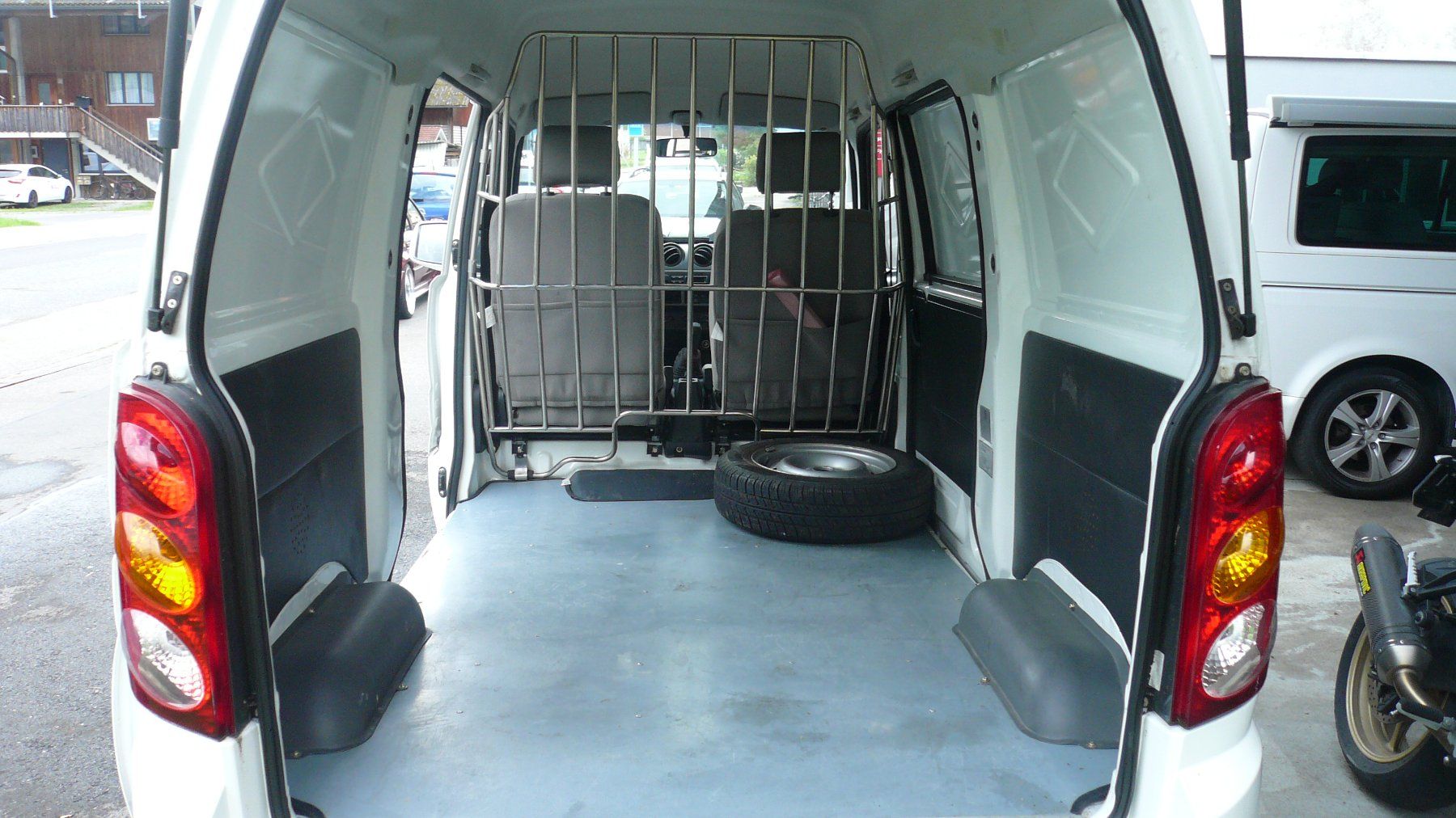 Dfsk Véhicules utilitaires: Mini Van – D'occasion à Schachen LU par bpmonteur 3