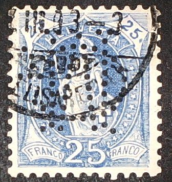 Tous les timbres: Perfin   17 – D'occasion à Opfikon par webstar30