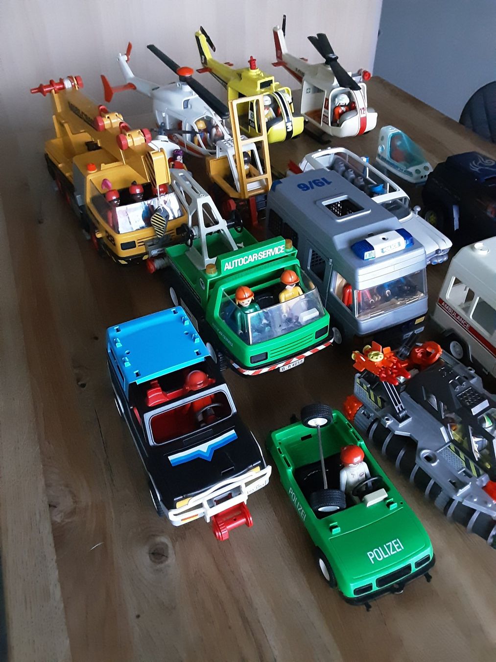 Playmobil Giocattoli: Playmobil Autos und Helikopter – Difettoso da Unterägeri venduto da KRD7 2