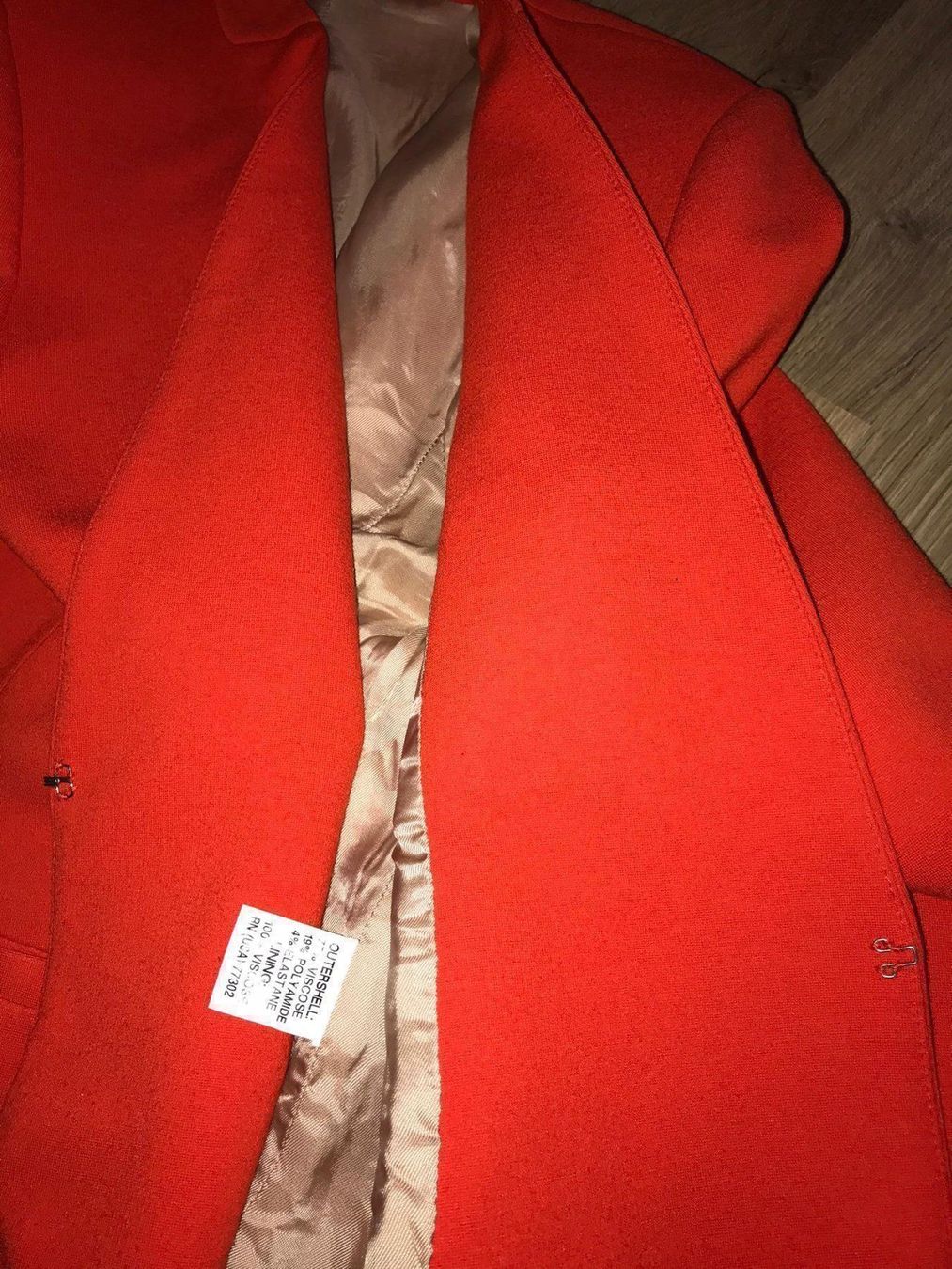 Zara Giacche: Damen Jacke Gr. M Viskose – Nuovo (secondo la descrizione) da Oberwil BL venduto da Gutundsuperklein16 6