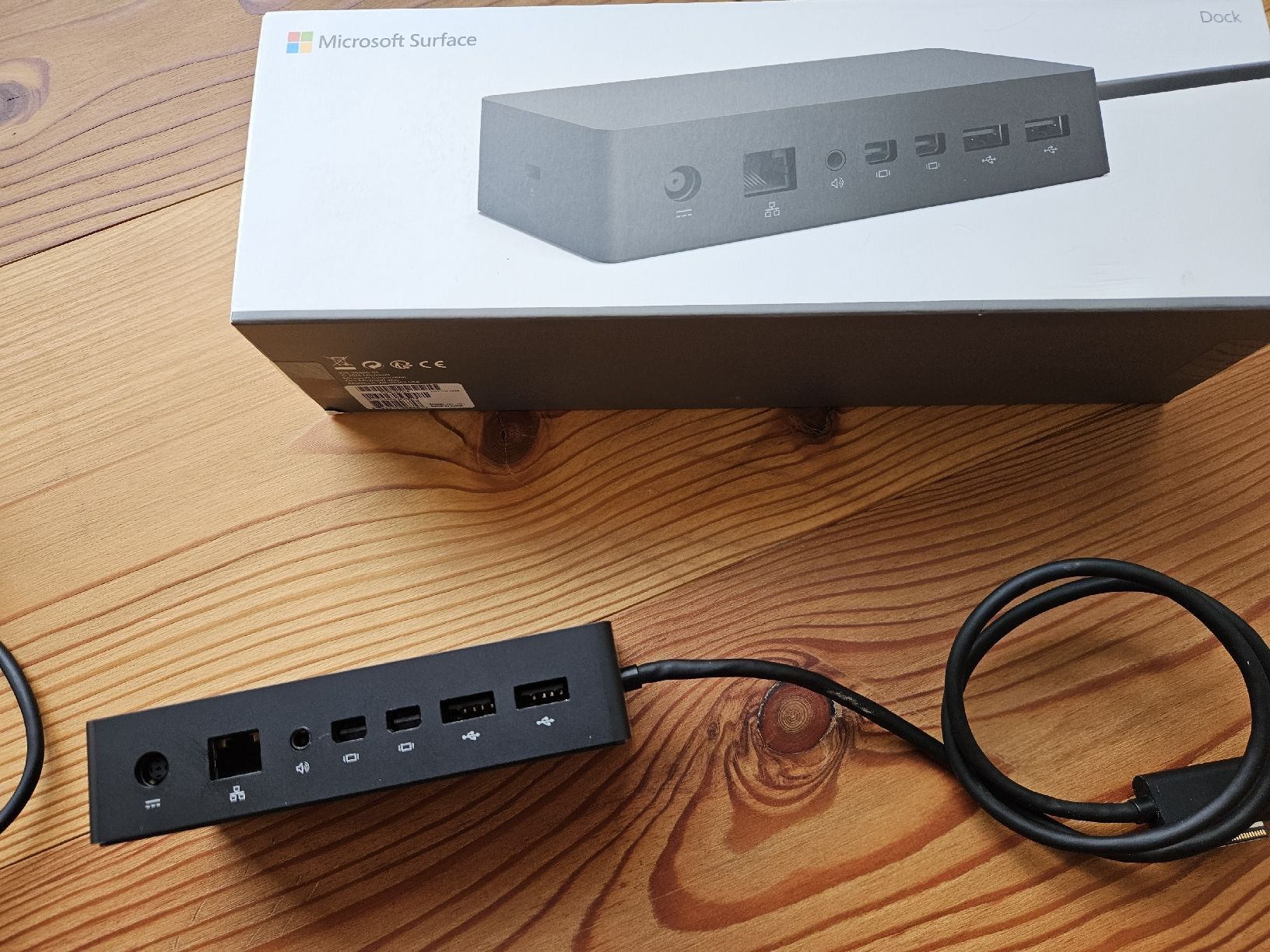 Microsoft Docking station: Microsoft Surface Dock – D'occasion à Uors (Lumnezia) par g.c.a 1