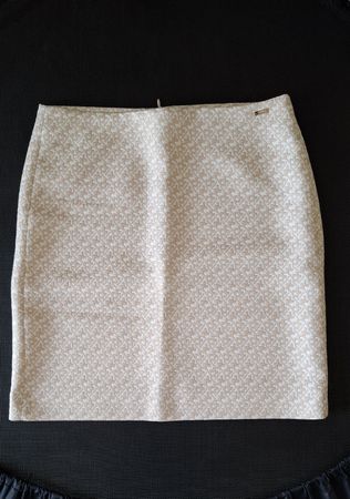 Rock kurz. beige Grösse 34,  von Cinque, neuwertig 