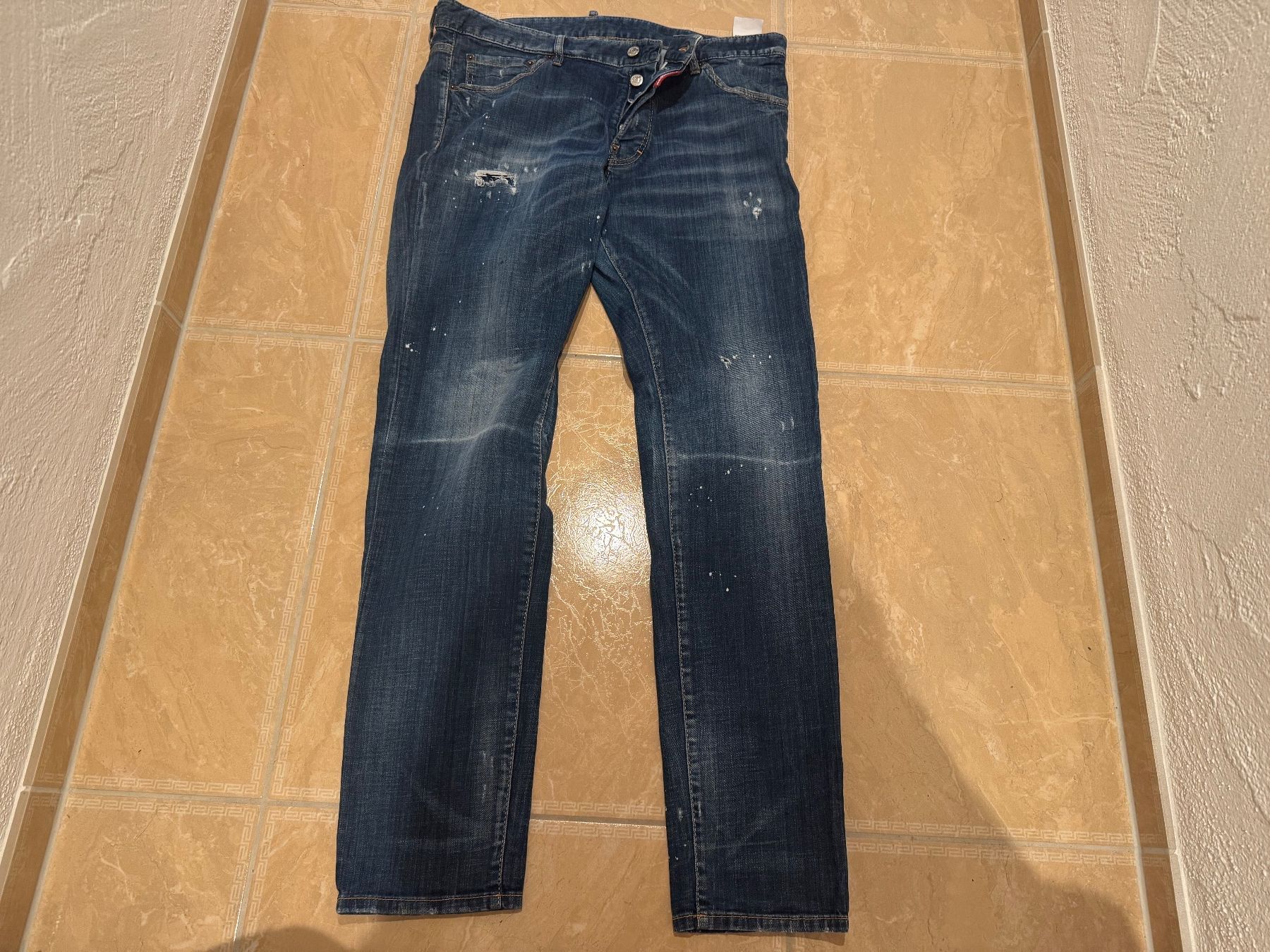 Dsquared2 Jeans: Dsquared2 NWT Jeans, ital 54/XXL oder 3XL, Np 605 Fr – Usato da Klingnau venduto da Markus14