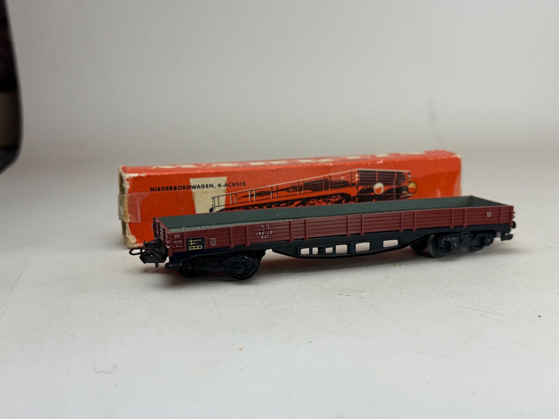 Märklin Modellini di ferrovie: EB-  Märklin 4 Achs Flachwagen – Usato da Elm venduto da Wikmtz 2