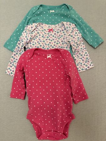 3 Bodys Carter‘s - Grösse 60