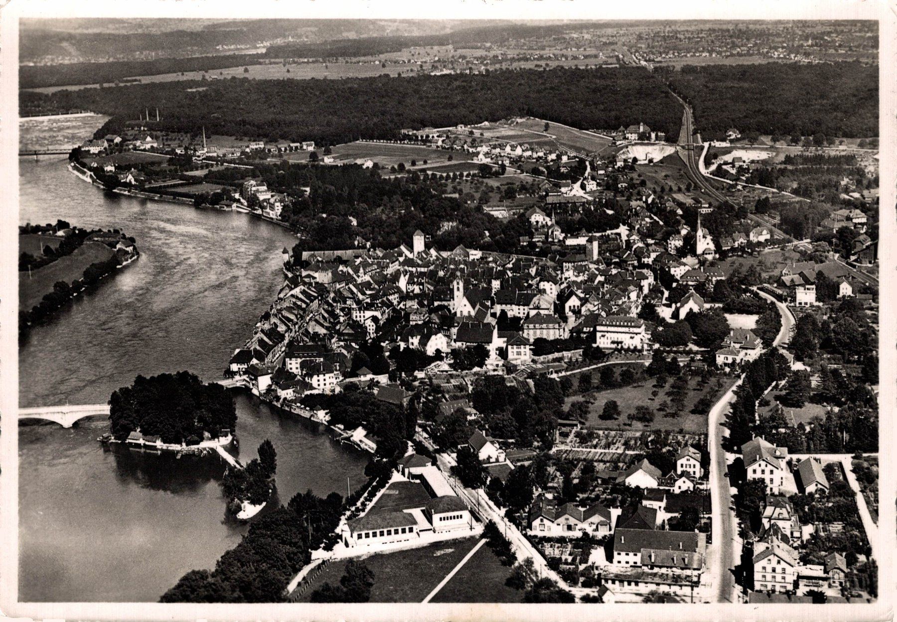 Cartoline postali: Rheinfelden, Fliegeraufnahme – Usato da Bronschhofen venduto da Astore