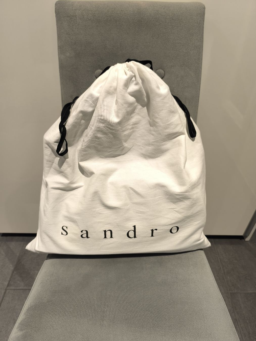 Sandro Sacs femmes: Sac cabas Sandro Paris – D'occasion à Dompierre FR par F.Blanco 2