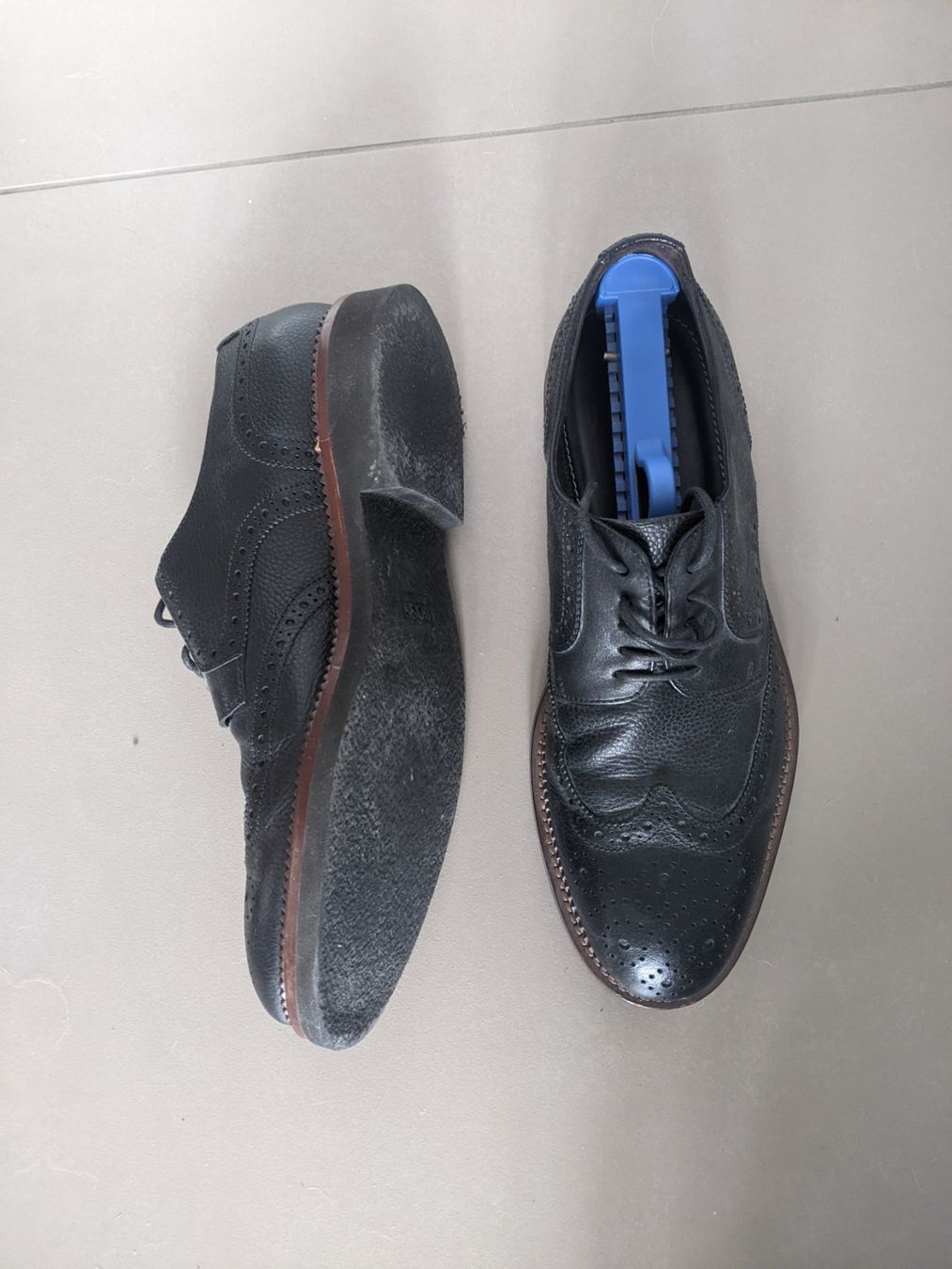 Hugo Boss Scarpe da uomo: Hugo Boss brogue shoes – Usato da Romont FR venduto da dem_ck68 1