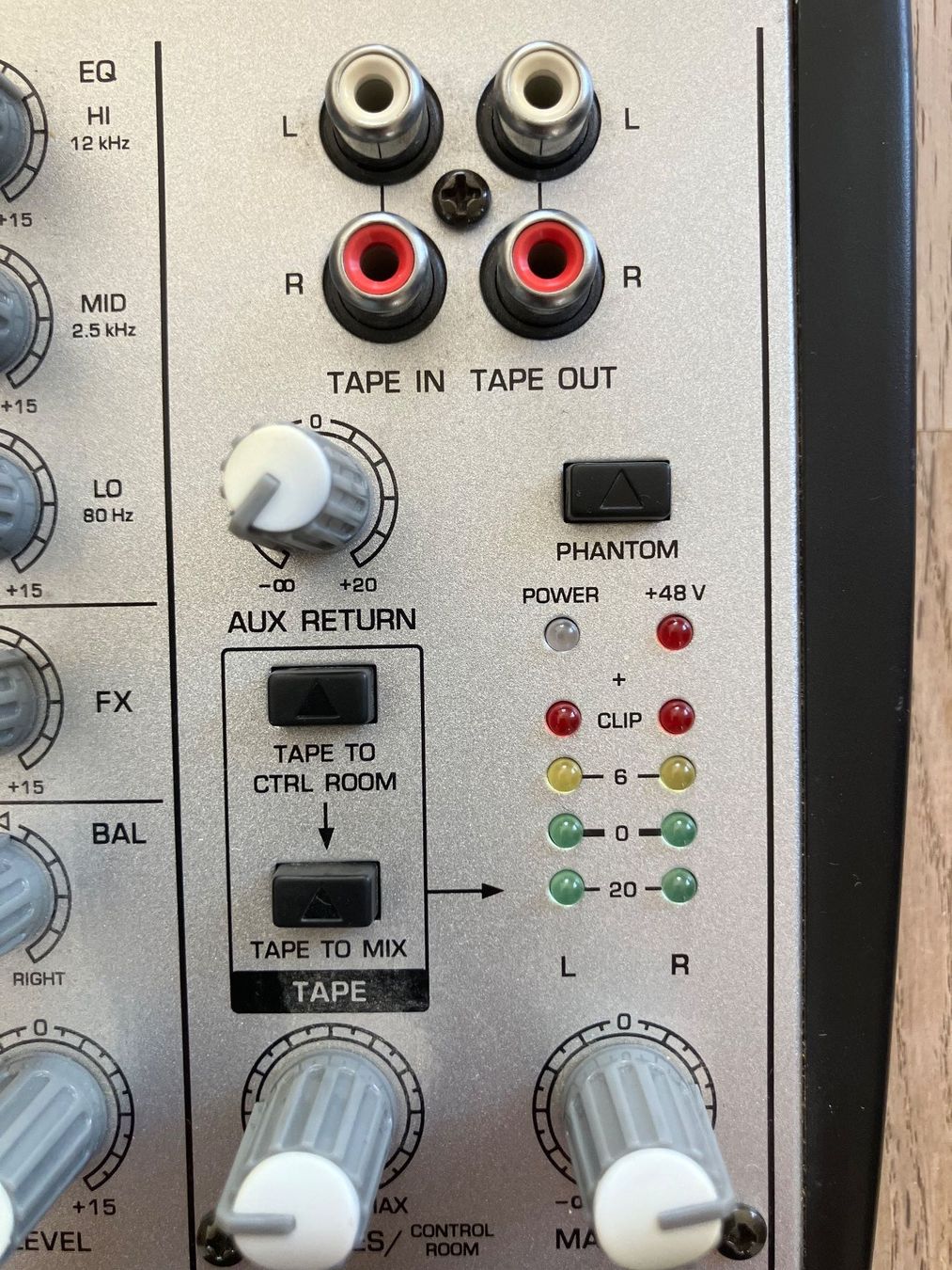 Behringer Console di mixaggio: Mischpult BEHRINGER EURORACK UB802 – Usato da Luterbach venduto da fink4500 4