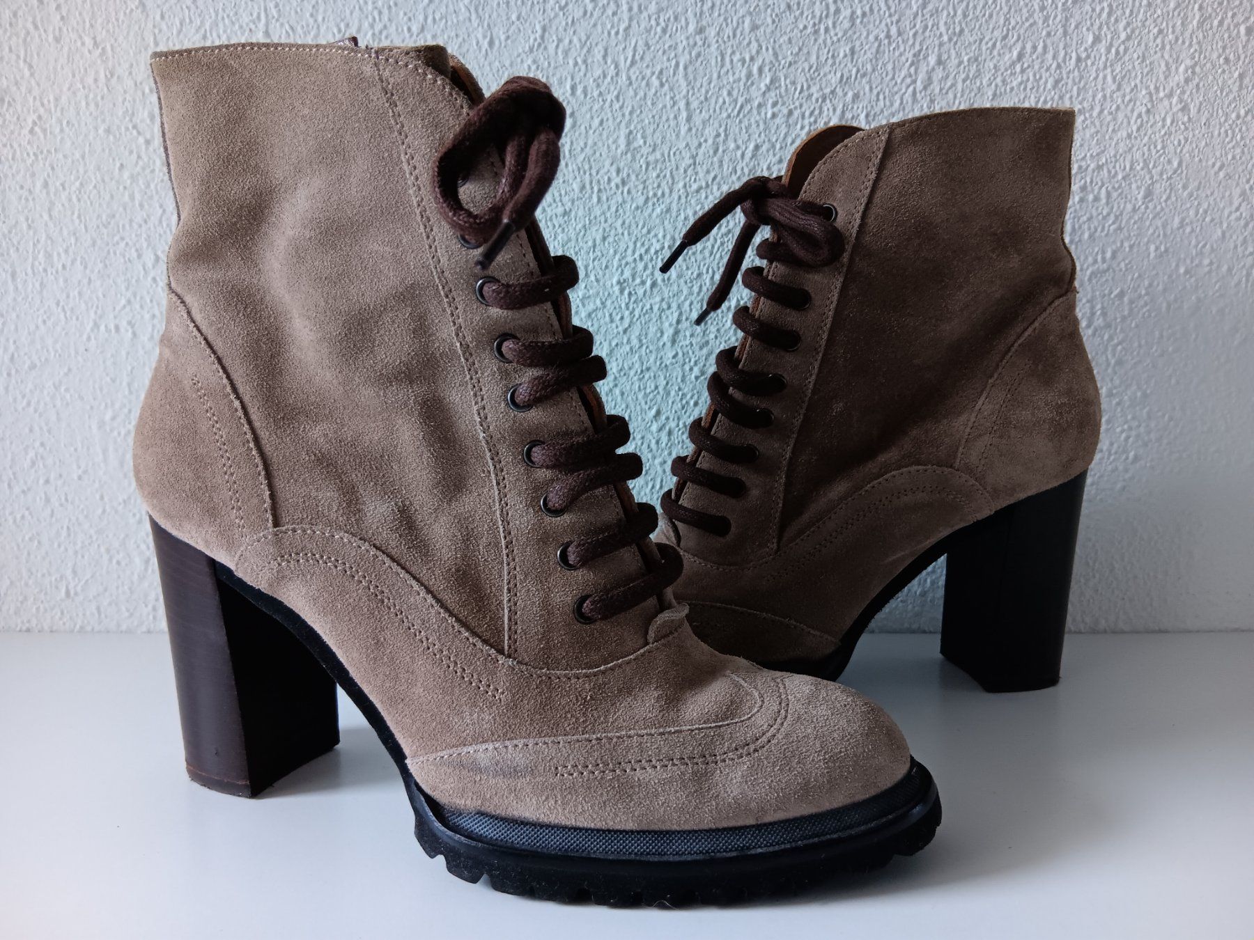 Max & Moi Damenschuhe: MAX & MOI Bottines / Stiefeletten pointure / Nummer 37,5 – Gebraucht aus Cossonay-ville von Super-Price-Quality