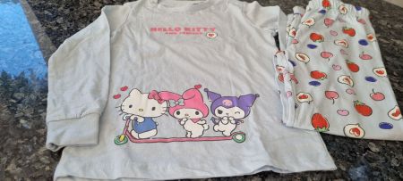 Hello Kitty Schlafanzug Grösse 110/116 neu