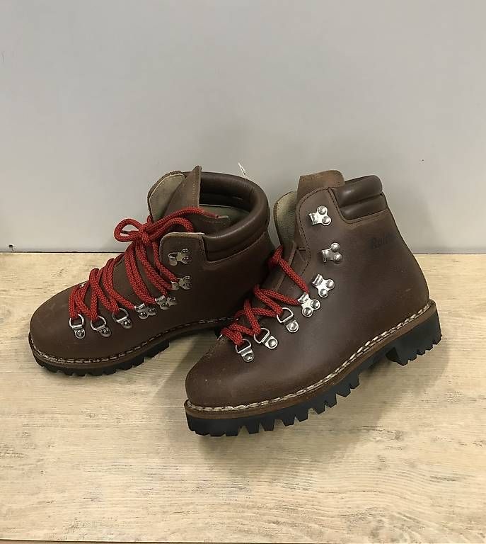 Scarpe da donna: Neue Bergschuhe Grösse 36 – Usato da Kerns venduto da inspo