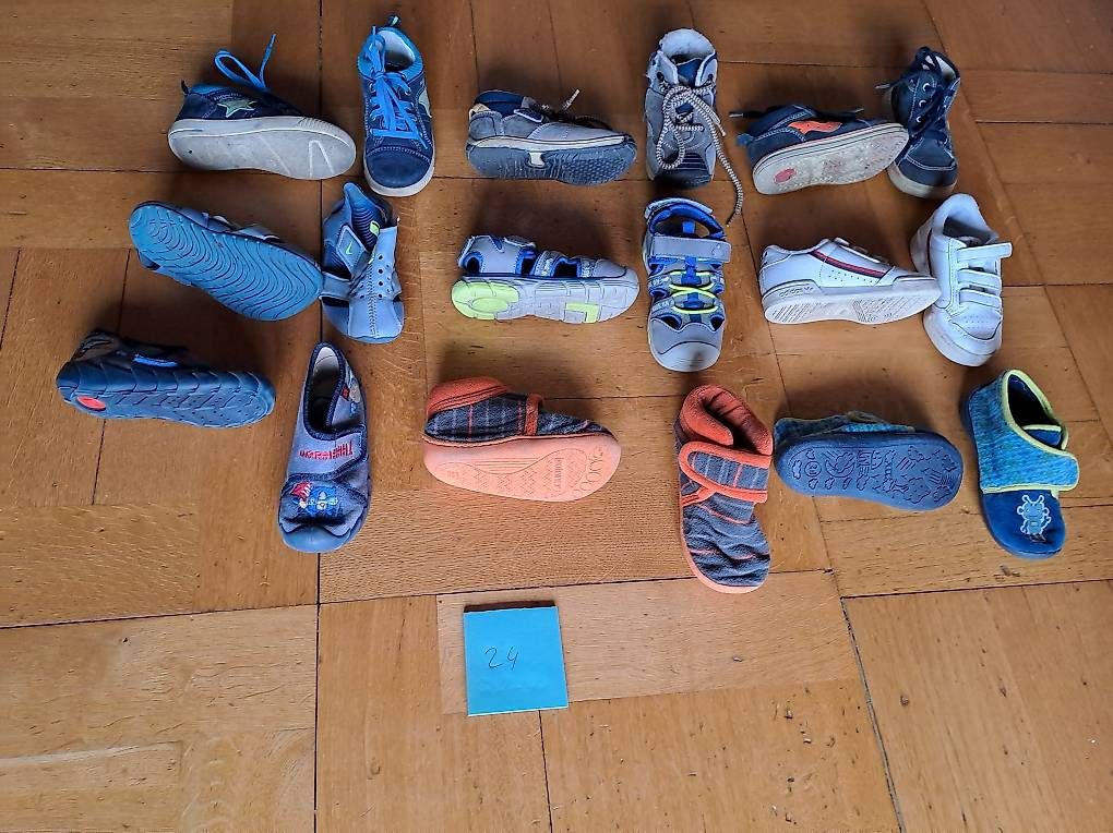 Scarpe per ragazze: bottes, chaussures, sandales toutes saisons. – Usato da Gland venduto da bug_s7rw 1
