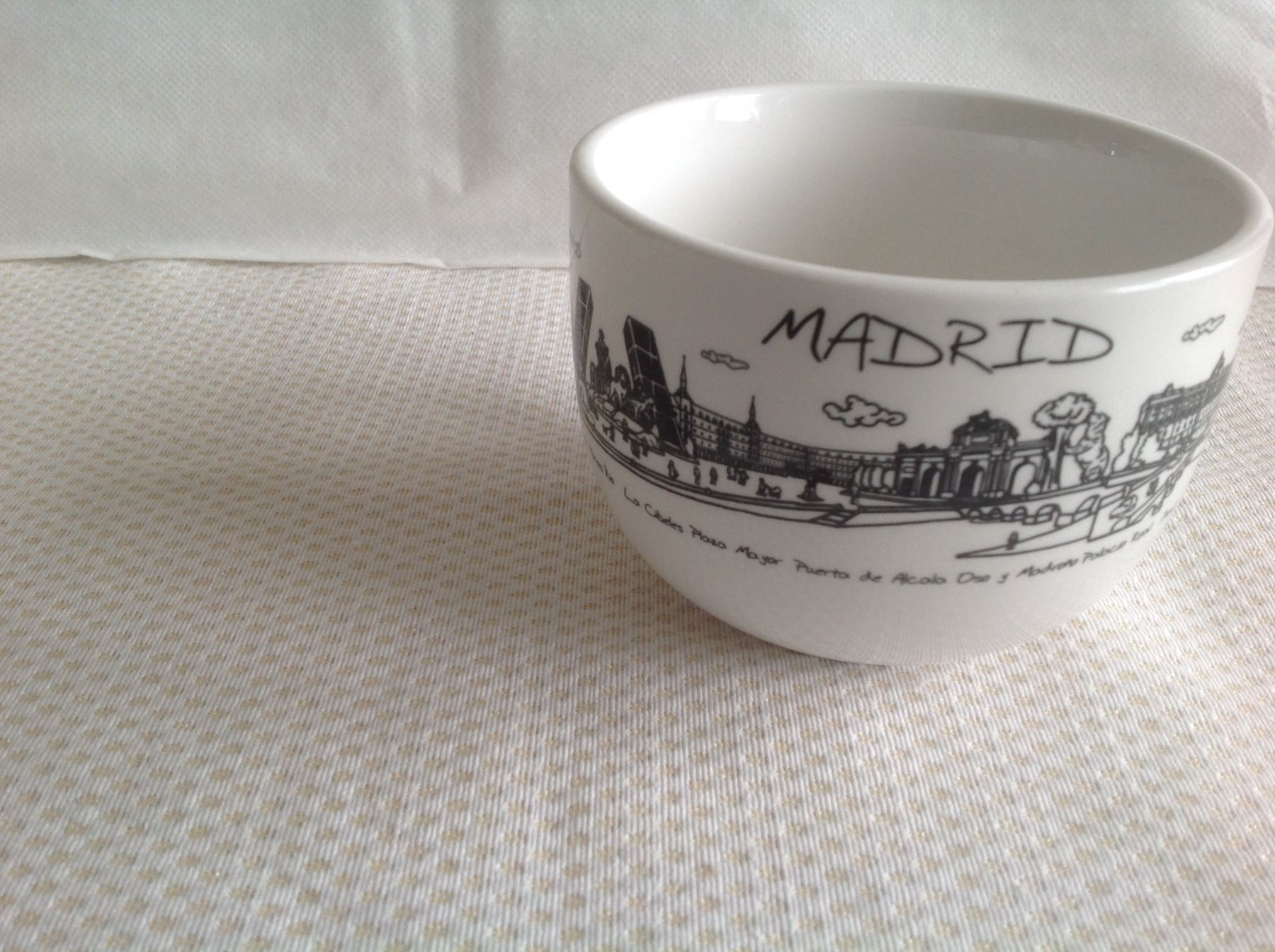 Tazze: Grande tasse - Mug – Usato da Sion venduto da accroshoes
