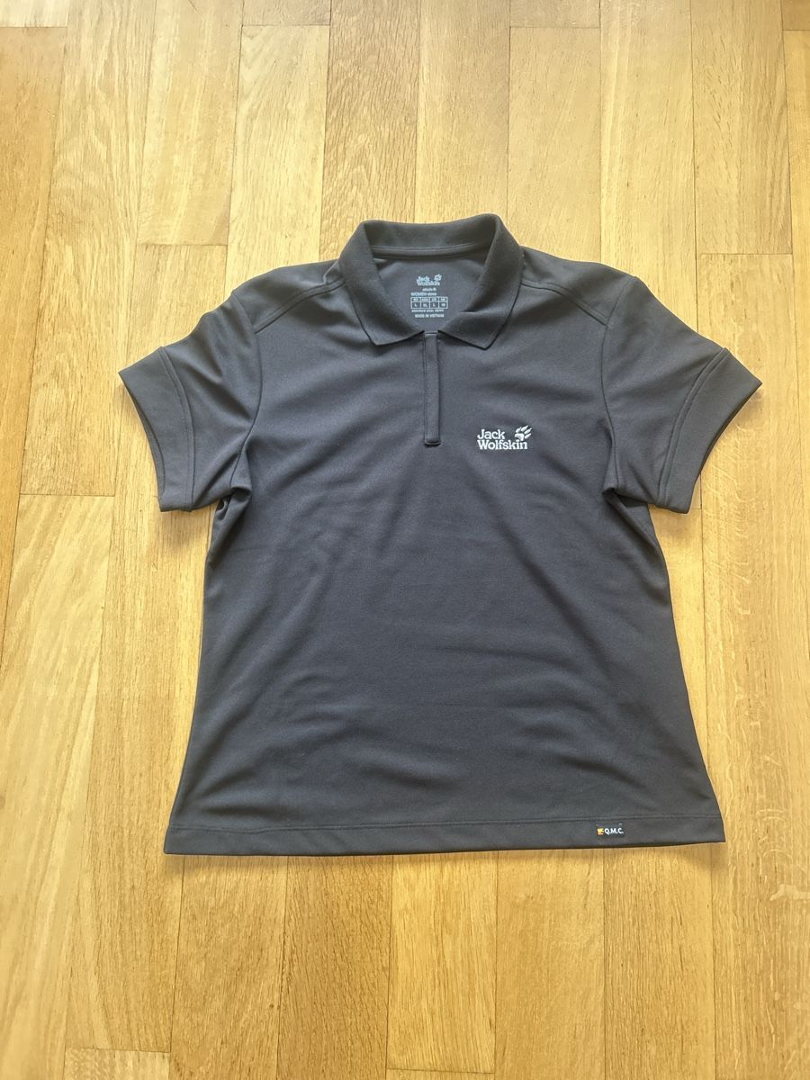 T-shirt: Polo Shirt Jack Wolfskin – Usato da Bern venduto da 44RewornHunter