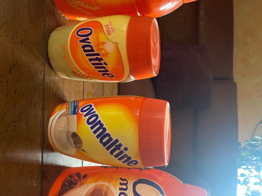 Ovomaltine Lebensmittel & Spezialitäten: Lot de 6 boites ovomaltine 2009-2014 – Gebraucht aus Lajoux JU von Briard0 2