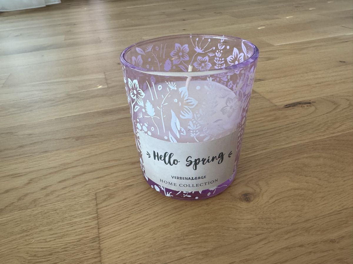 Candele: 2 Kerzenhalter weiss 1 Duftkerze Hello Spring Set – Nuovo (secondo la descrizione) da Zug venduto da fpv.stef 1