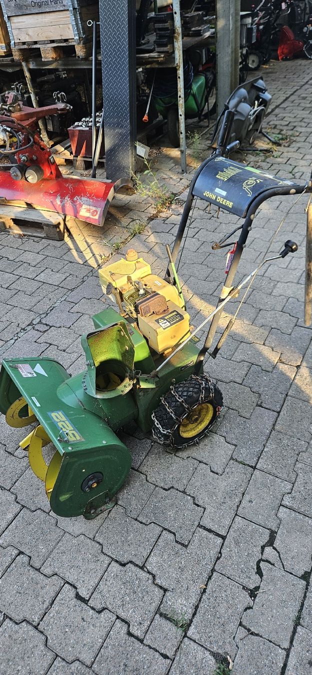 Tutte le macchine: JOHN DEERE 522 FRAISE A NEIGE – Difettoso da Vich venduto da Max-Mechanics 1
