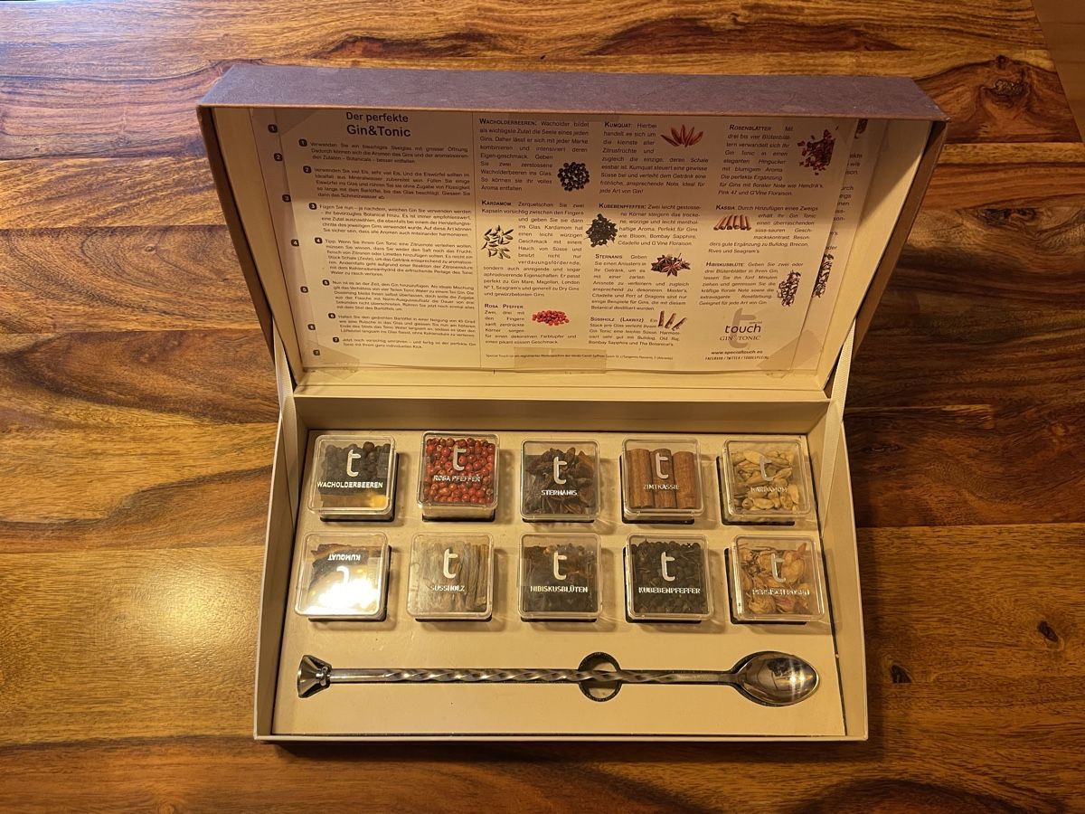 Bevande alcoliche: Gin Mix Set – Nuovo (secondo la descrizione) da Ettiswil venduto da suesueheck 1