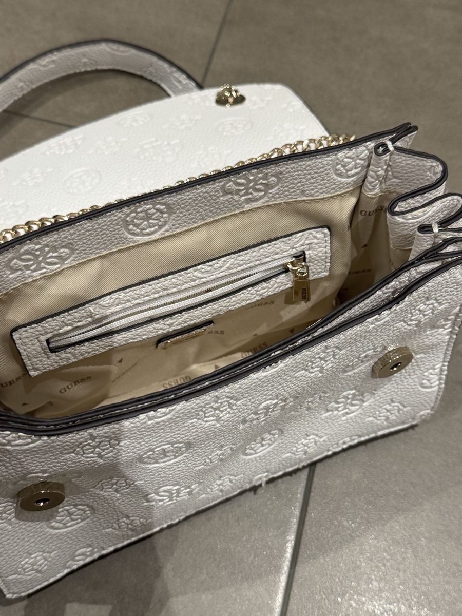 Guess Borse da donna: Guess Cresidia Umhängetasche – Nuovo (secondo la descrizione) da Balgach venduto da fad_jb55 4