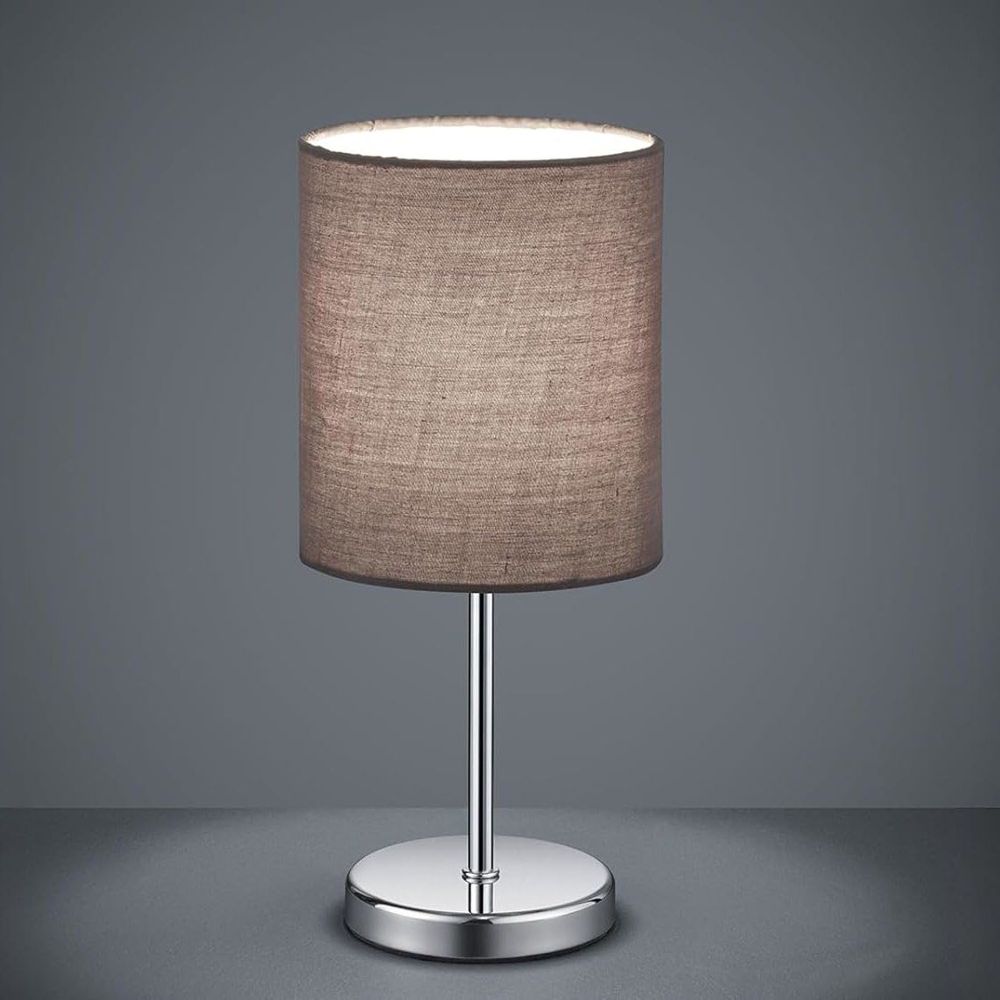 Lampade: Moderne Tischleuchte Chrom mit grauem Stoffschirm – Nuovo e nell'imballaggio originale da Hundwil venduto da pak_7zvn 1
